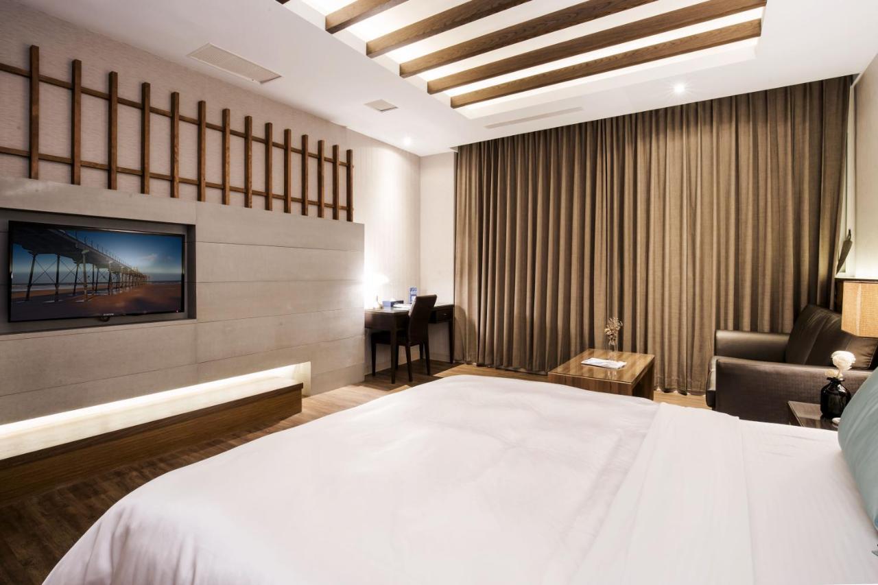 Duo Romance Hotel Città di Hualien Esterno foto